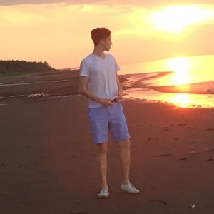 Meet your Posher, Thomas